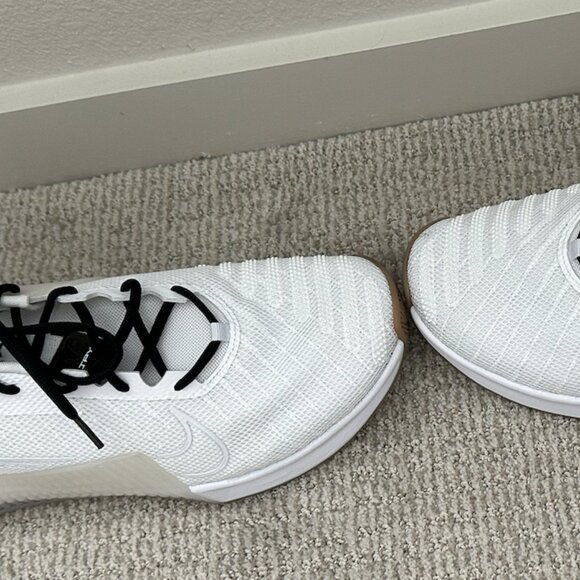 Nike Metcon 9 By You Custom Men's Workout Shoes - Picture 4 of 8